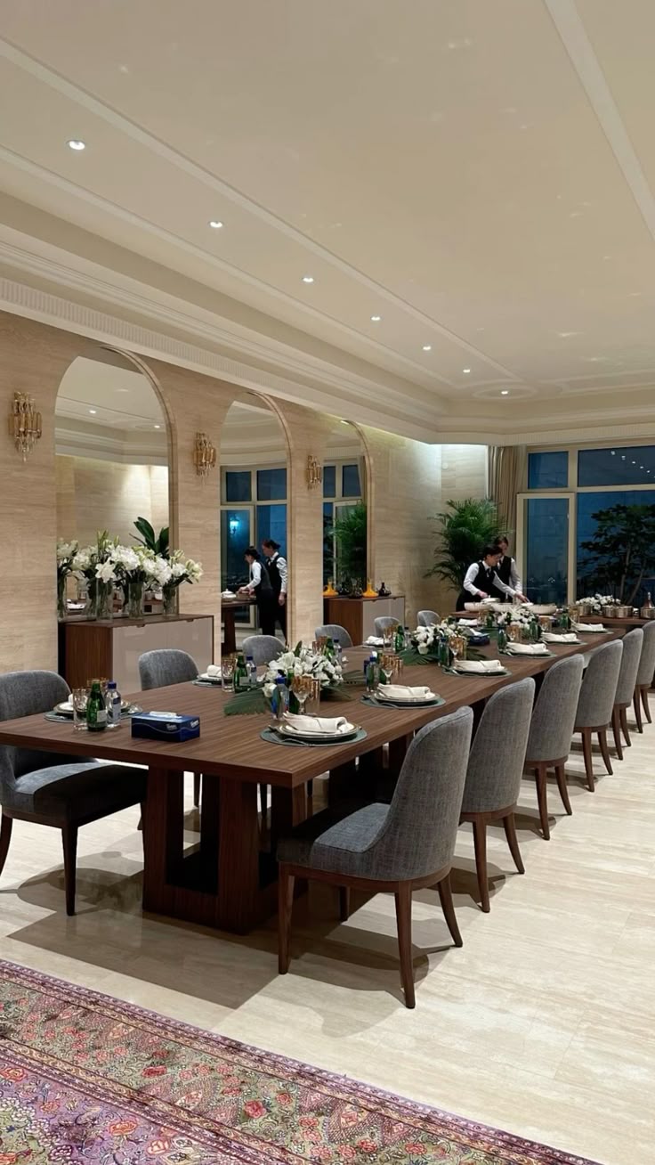 Classic Rectangular Dining Set